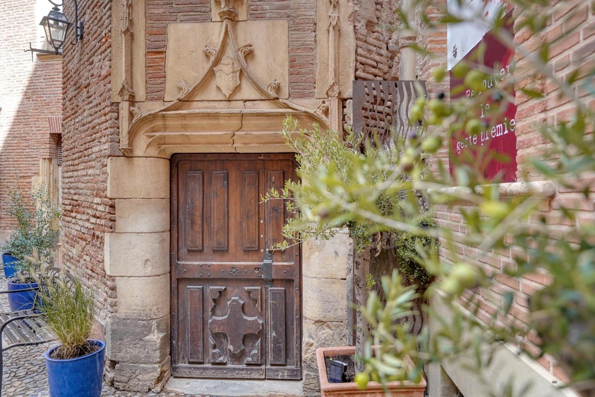 Les Relais Du Capitole - Appartements D'Hotes Тулуза Екстериор снимка