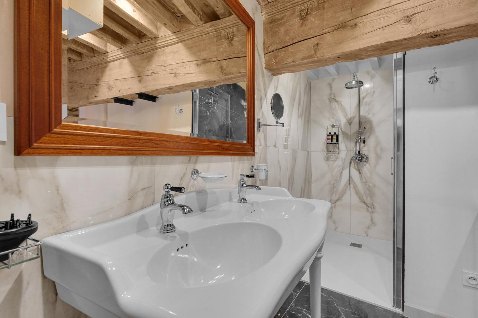 Les Relais Du Capitole - Appartements D'Hotes Тулуза Екстериор снимка