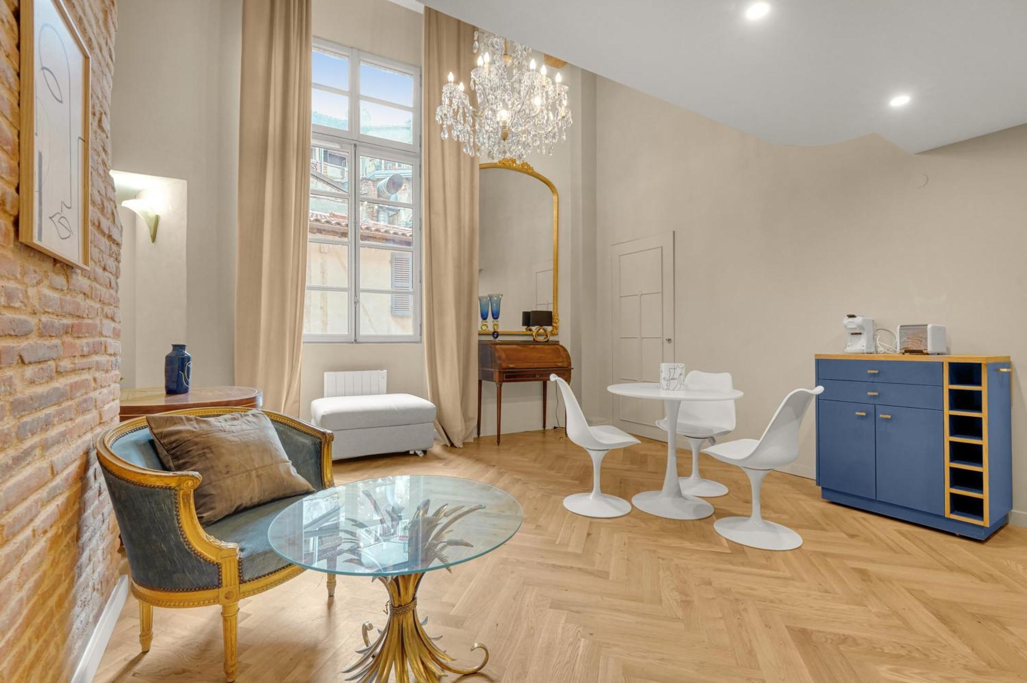 Les Relais Du Capitole - Appartements D'Hotes Тулуза Екстериор снимка